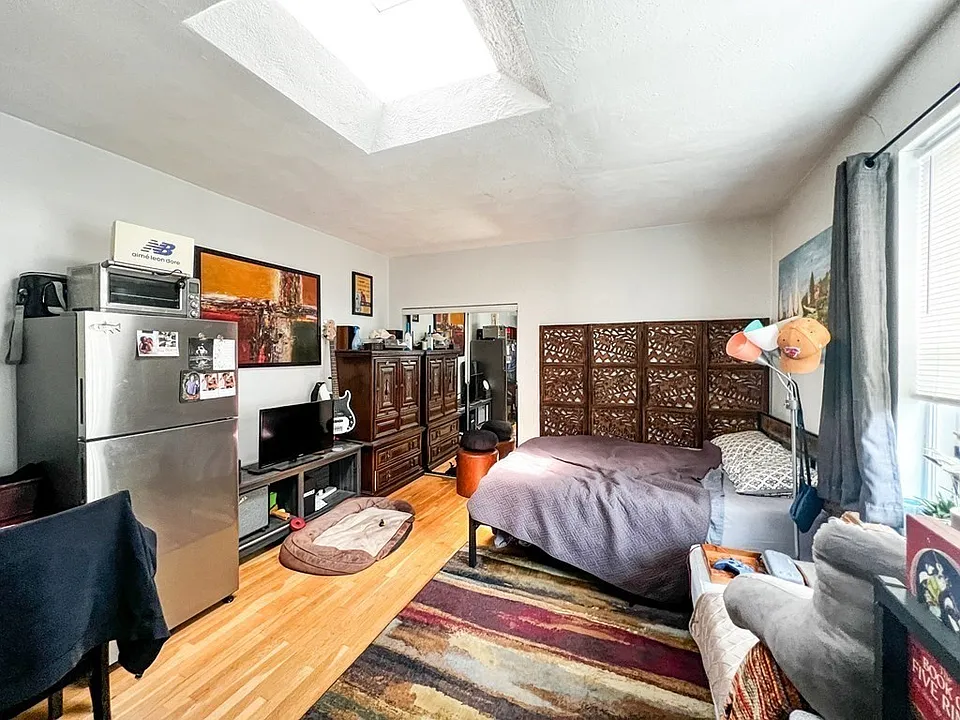 1427 Commonwealth Ave #504