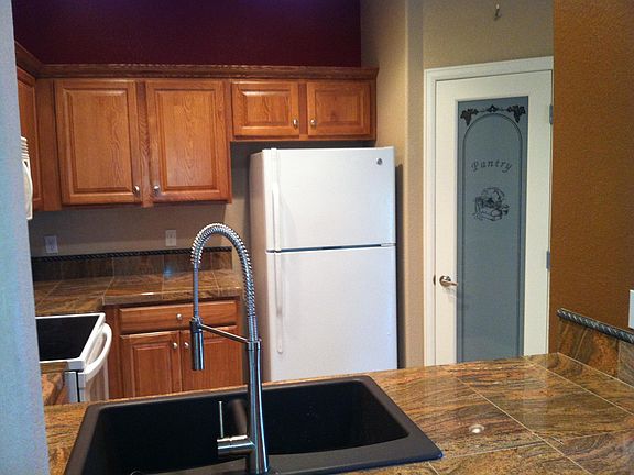 Check Out That Beautiful Pantry!!