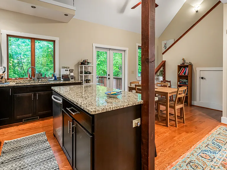 51B Westover Dr #B — Photo 17
