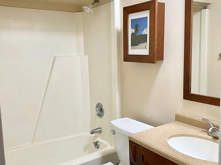 1315 Whitfield Park Dr — Photo 8