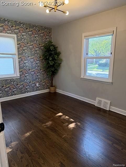 1021 E Woodruff Ave, photo 13