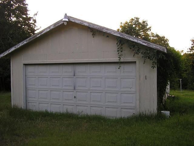 garage, shop