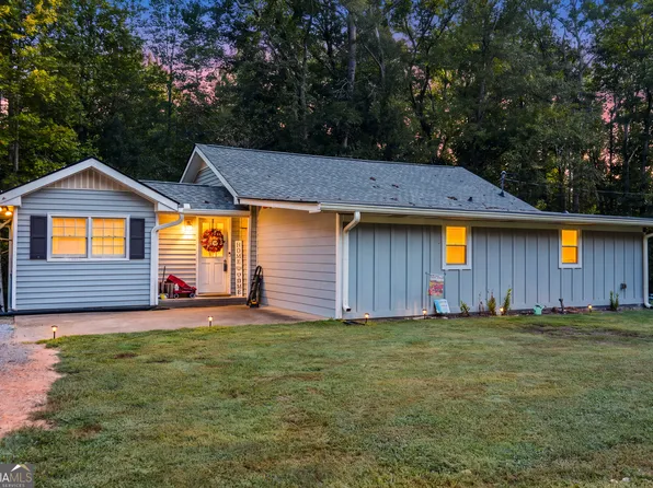 711 Pine Shadows Dr, Dallas, GA 30157