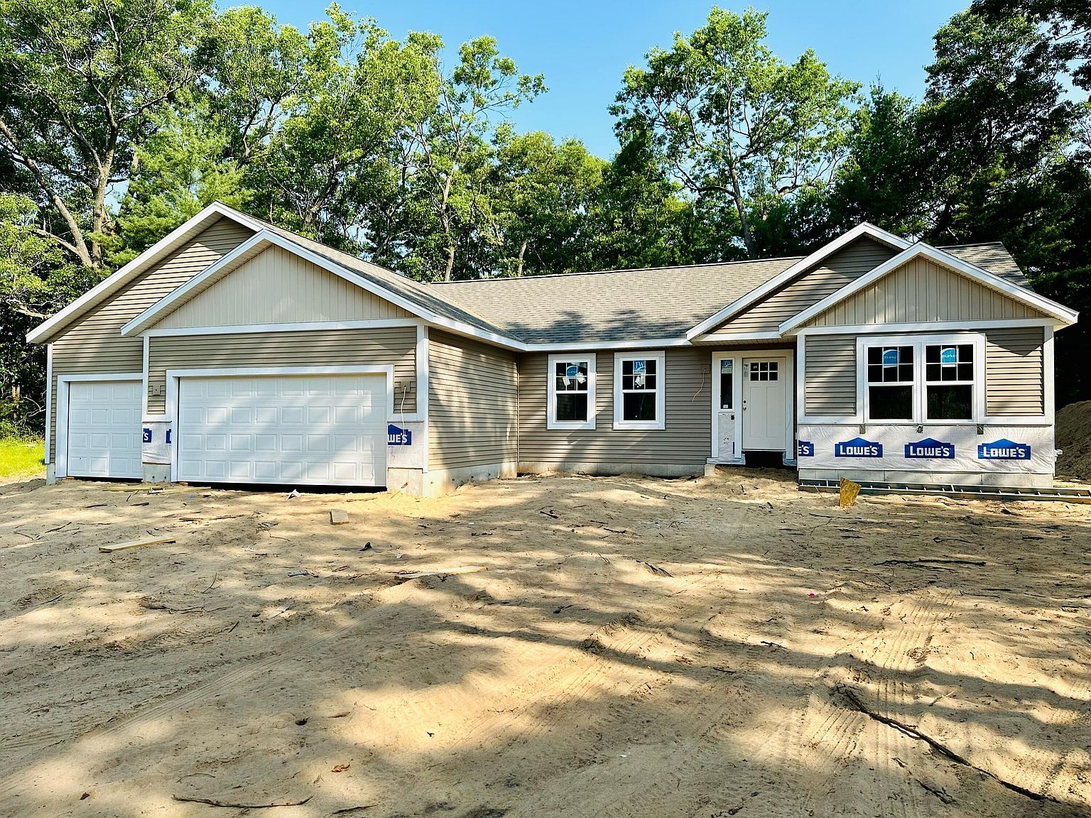 1982 Angler Ct, Whitehall, MI 49461 Zillow