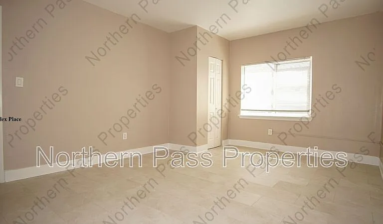 7320 Dale Rd #MAIN HOUSE — Photo 13