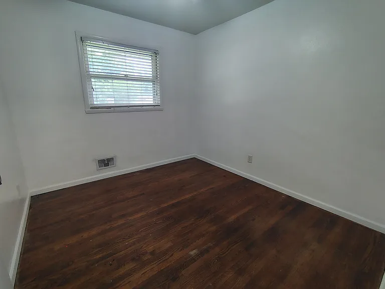 3412 Harney Ct #13 — Photo 6