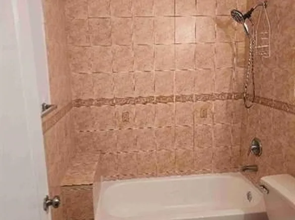 289 Arlington Avenue image 5 of 13