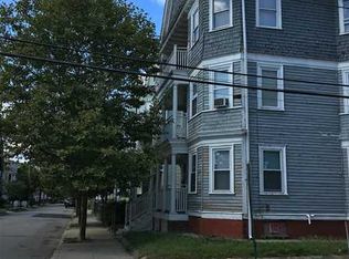 73 Moore St, Providence, RI 02907