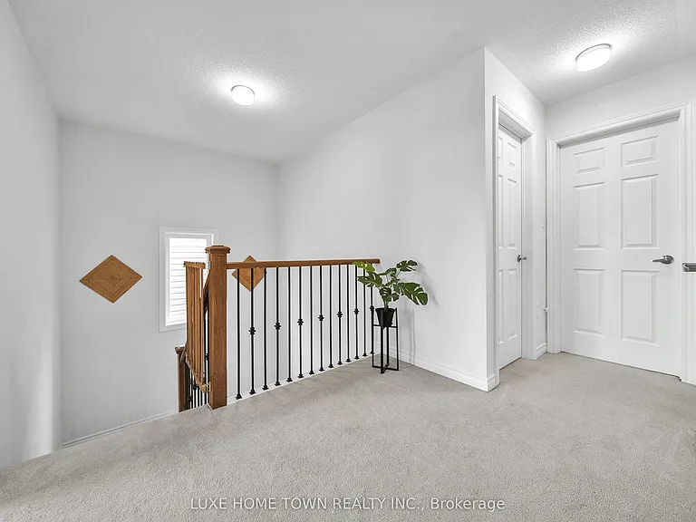 26 Gibbs Way — Photo 16