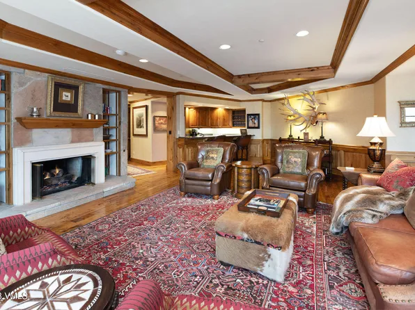 17 Chateau Ln #209, Beaver Creek, CO 81620