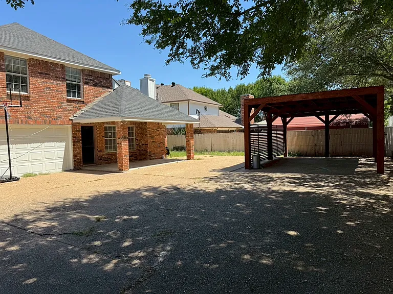 303 Trees Dr — Photo 12