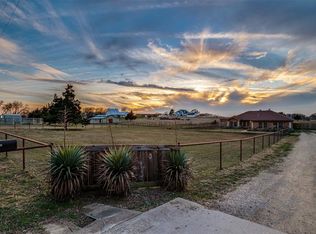 11975 Massey Rd, Pilot Point, TX 76258