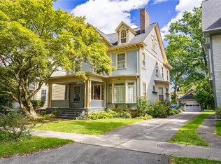 84 Dartmouth St, Rochester, NY 14607