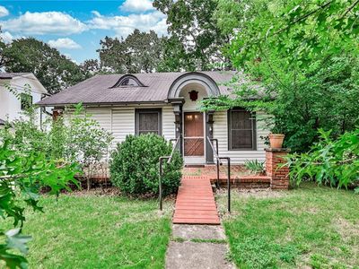 79 Peachtree Hills Ave NE, Atlanta, GA, 30305