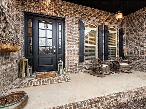 5th image of 2927 Pebblestone Dr