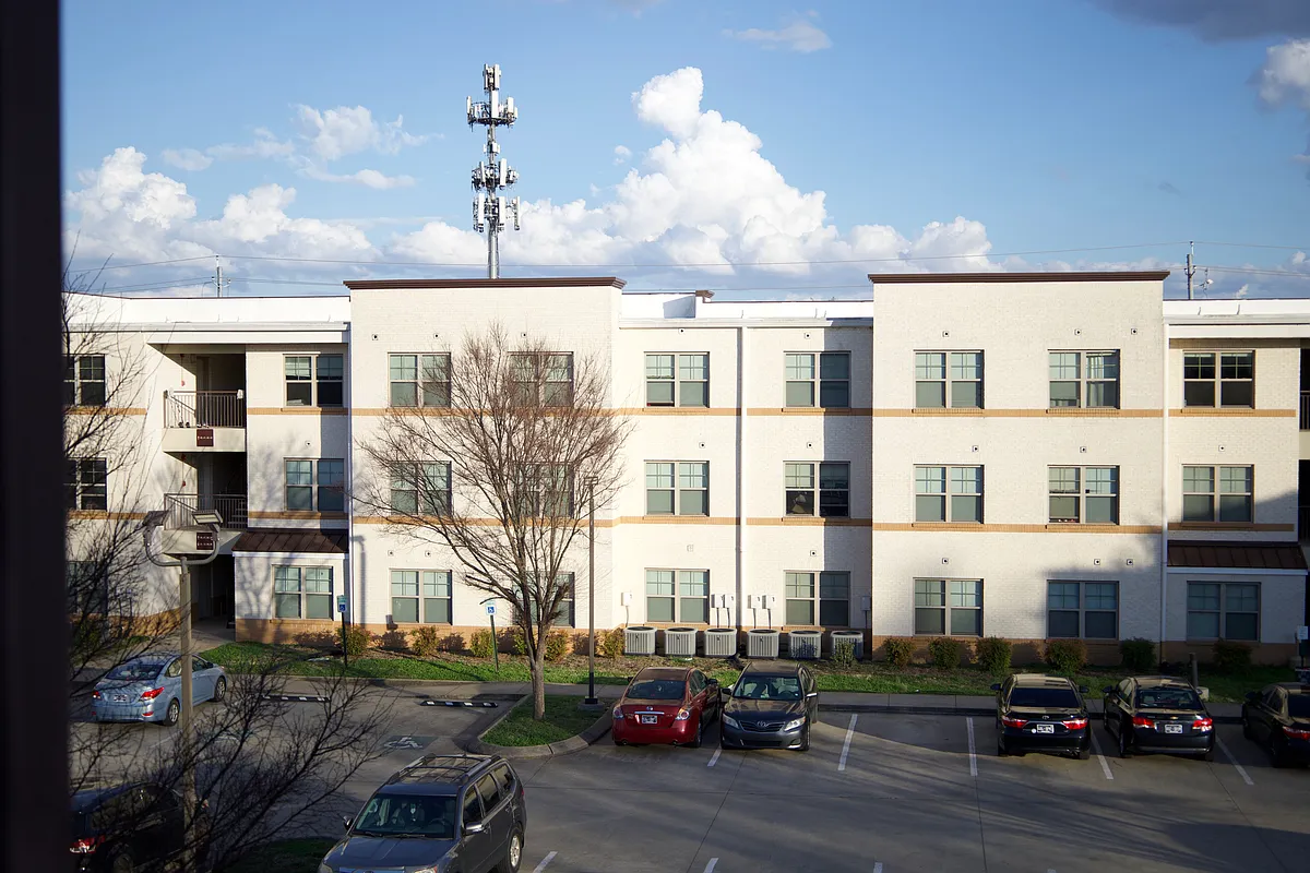 Building Photo - College Center Apartments