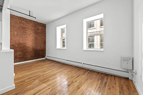 Rented by Corcoran | media 3