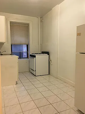 Rented by Oxford Property Group | media 22