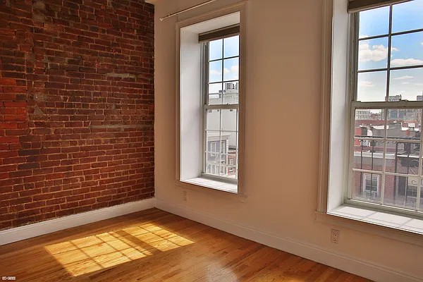 Rented by Citi Habitats | media 10