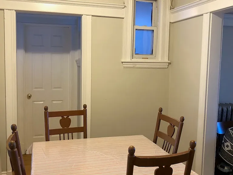 33 Highgate St #4 — Photo 2