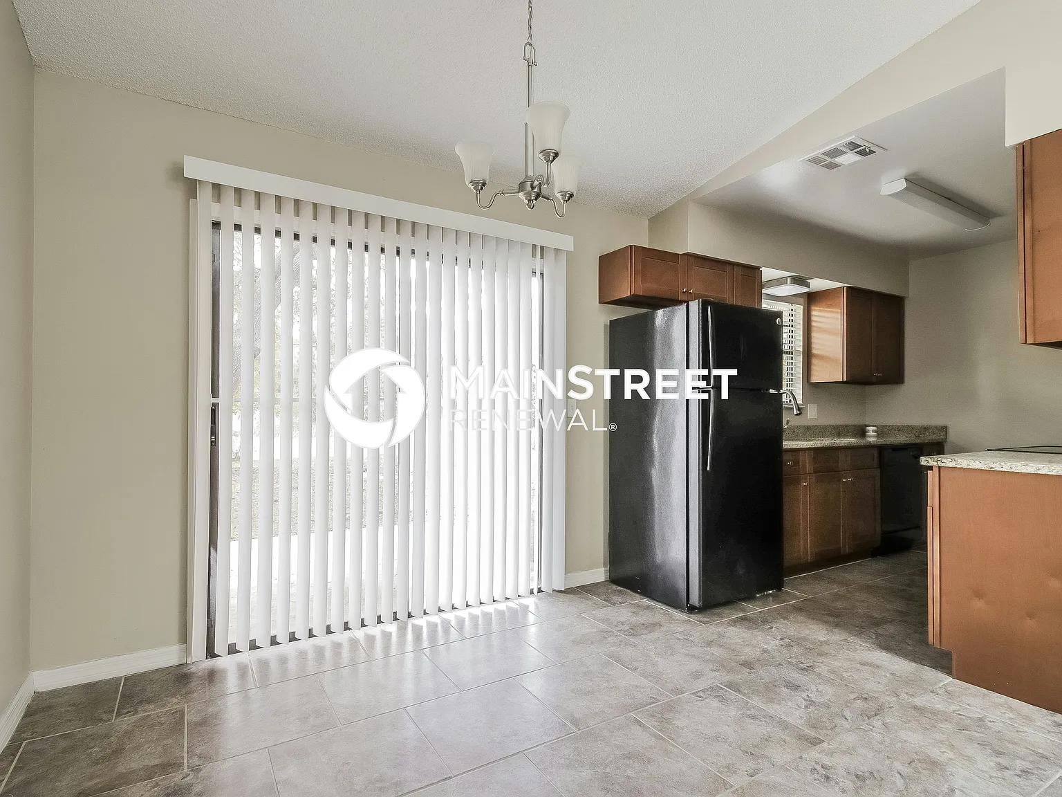 1072 Genesee Ave SE — Photo 4