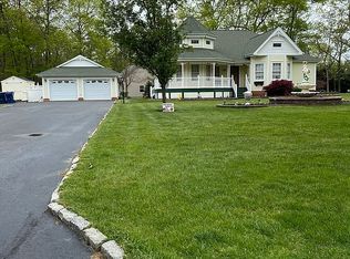 4 Tonys Dr, Little Egg Harbor, NJ 08087