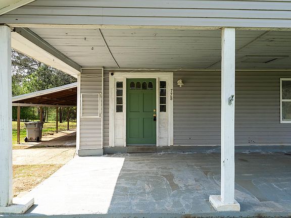 3rd image of 778 Tuscaloosa Rd