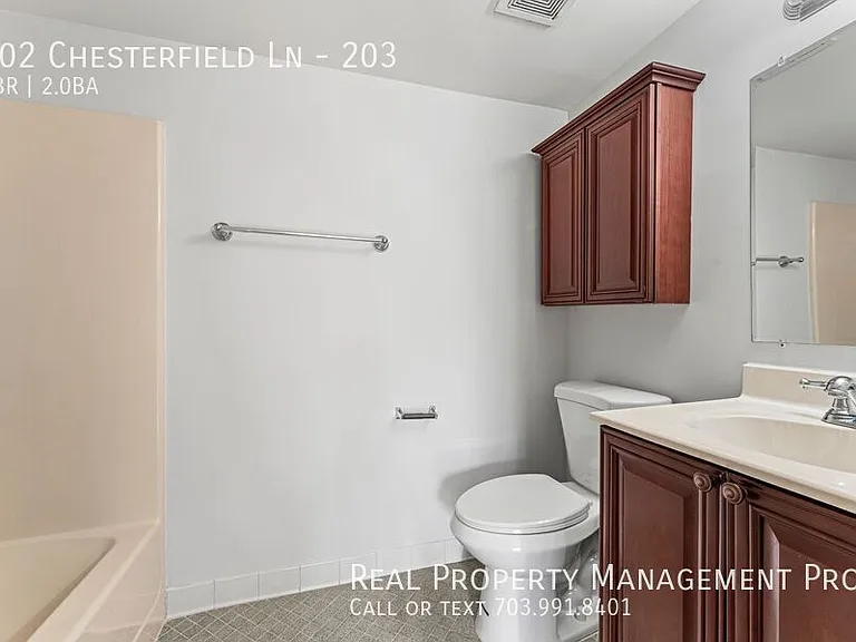202 Chesterfield Ln #203 — Photo 20
