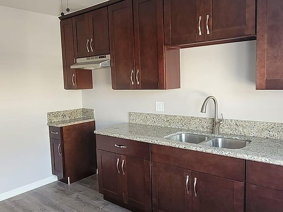 4th image of 6919 San Luis Ave