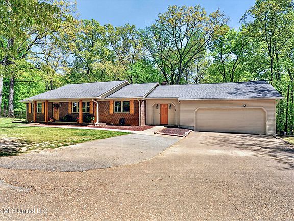 2nd image of 6815 Whippoorwill Rd