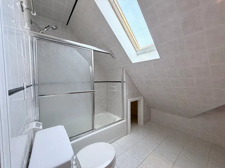 30 Hume Ave #3 — Photo 9