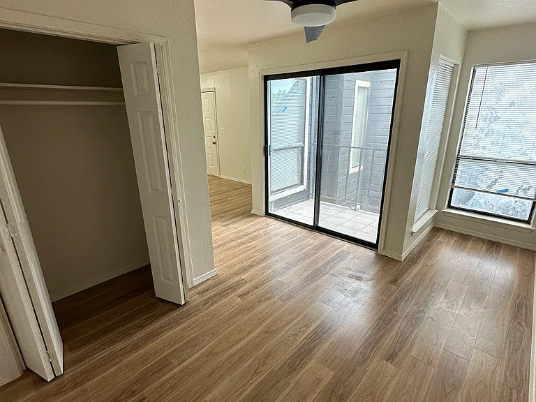 11510 N May Ave #303B — Photo 3