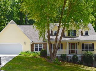 1765 Sterling Point NW, Cleveland, TN 37312