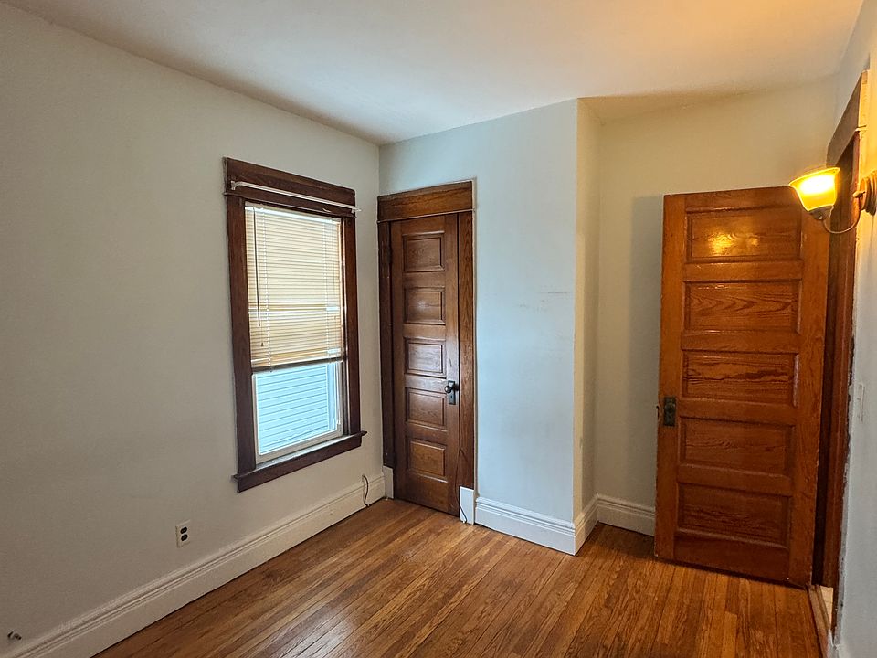 1st image of 114 Claremont Ave