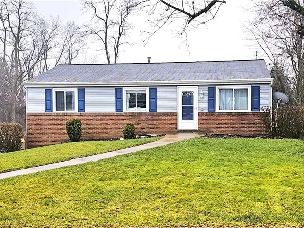 136 Edgewood Dr, Beaver, PA 15009