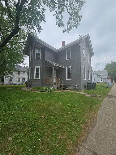 604 Fillmore St Photo 1