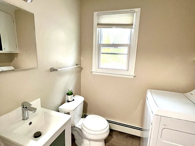 13 Meadowbrook Ln — Photo 8