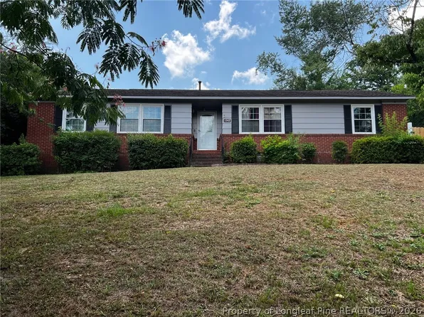 1342 Devonshire Dr, Fayetteville, NC 28304