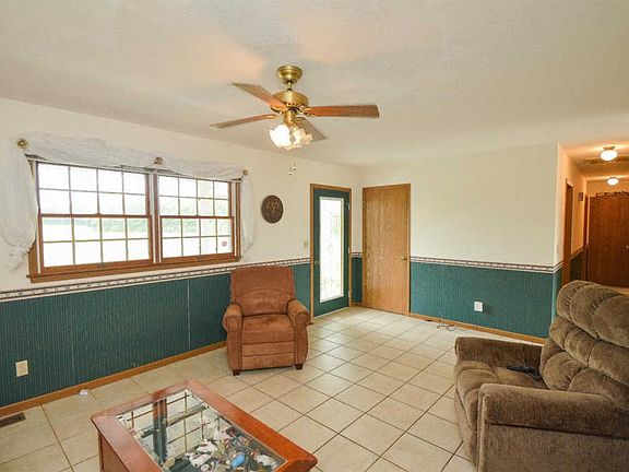 5th image of 5971 Miller Ln
