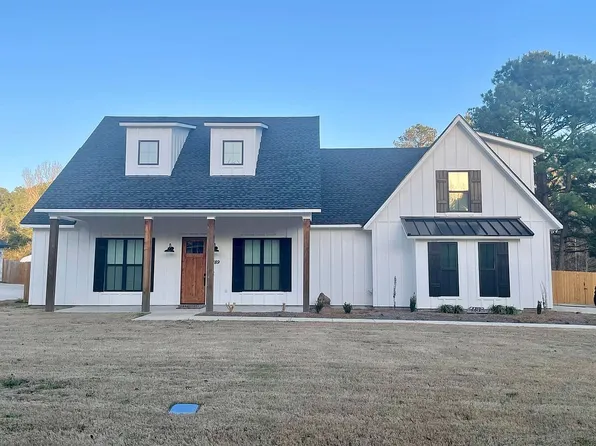 189 Timberline Cir, Stonewall, LA 71078