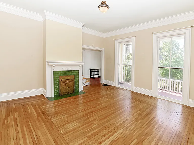 1234 Herschel Ave — Photo 6