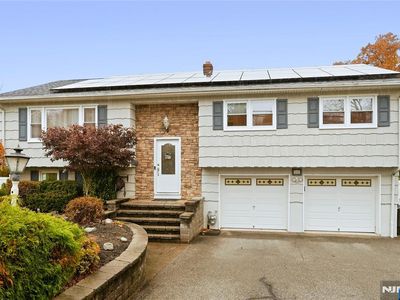 286 Spruce Ave, Emerson, NJ, 07630