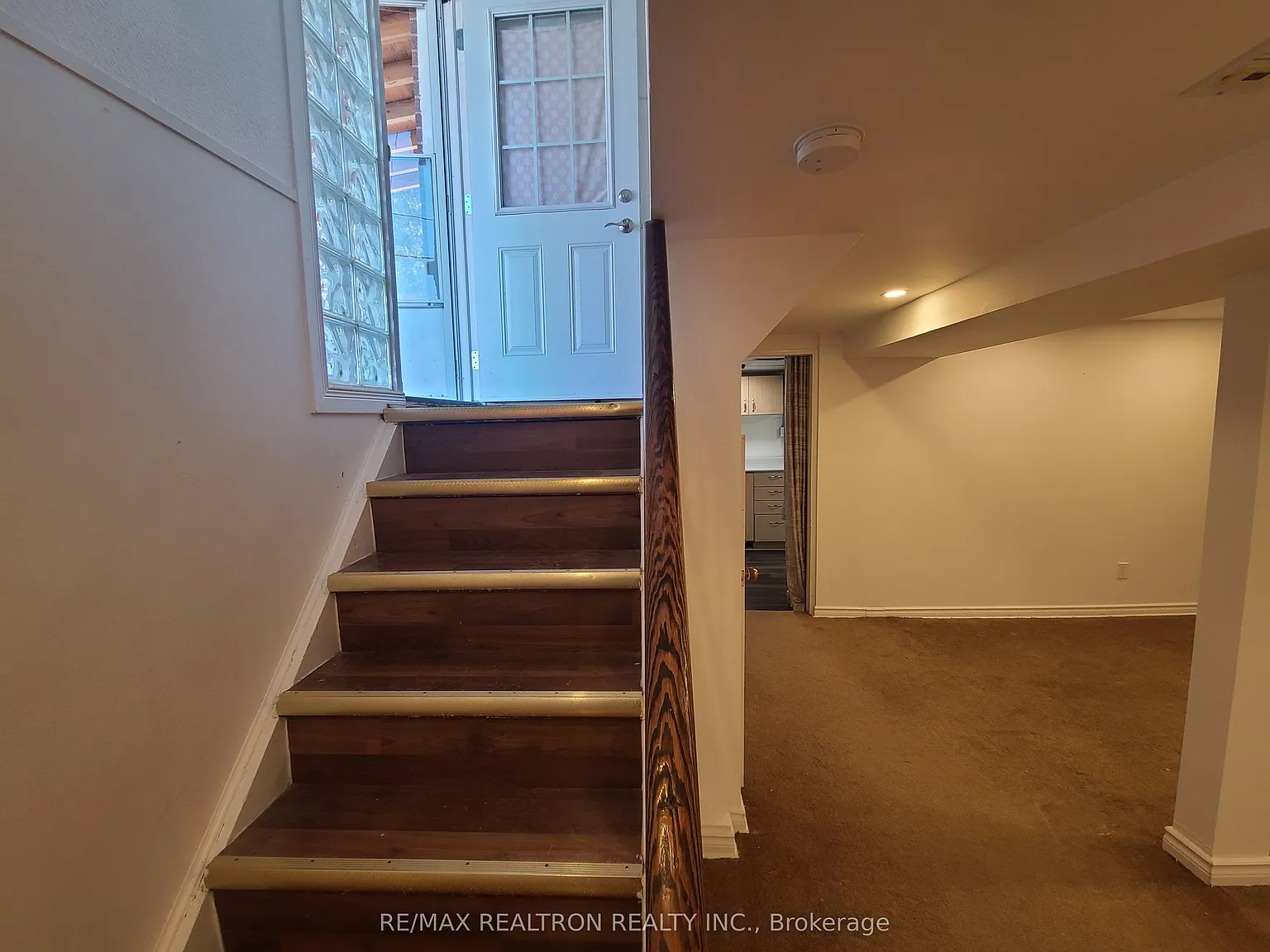Studio, $1,350 — Photo 4