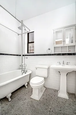 Rented by Akelius Real Estate Management | media 21