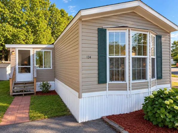 134 Fourth Street, Colchester, VT 05446