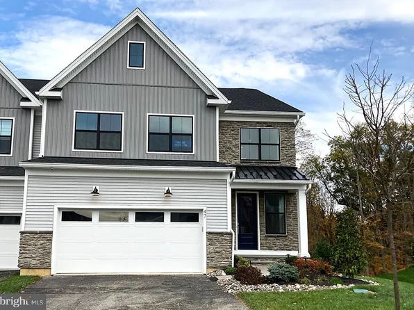 47 Mill Creek Dr Lot 32, Doylestown, PA 18901