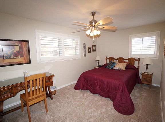 5th image of 2814 Disney St