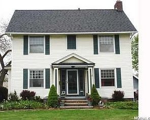1st image of 1566 Belle Ave