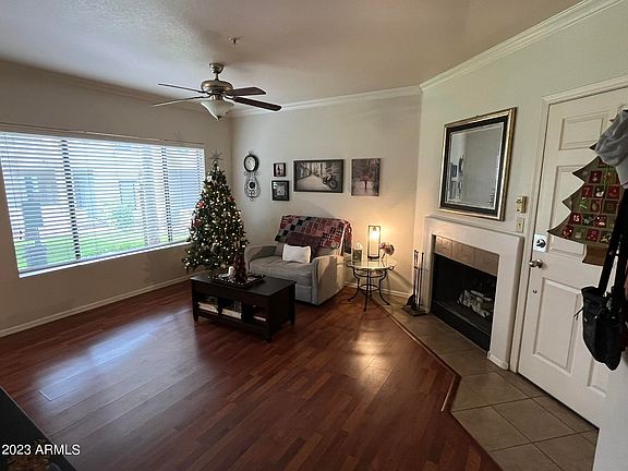 5th image of 750 E NORTHERN Avenue #1082