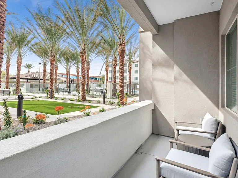 Overture North Scottsdale - 55+ Active Adult Apartment Homes — Photo 10